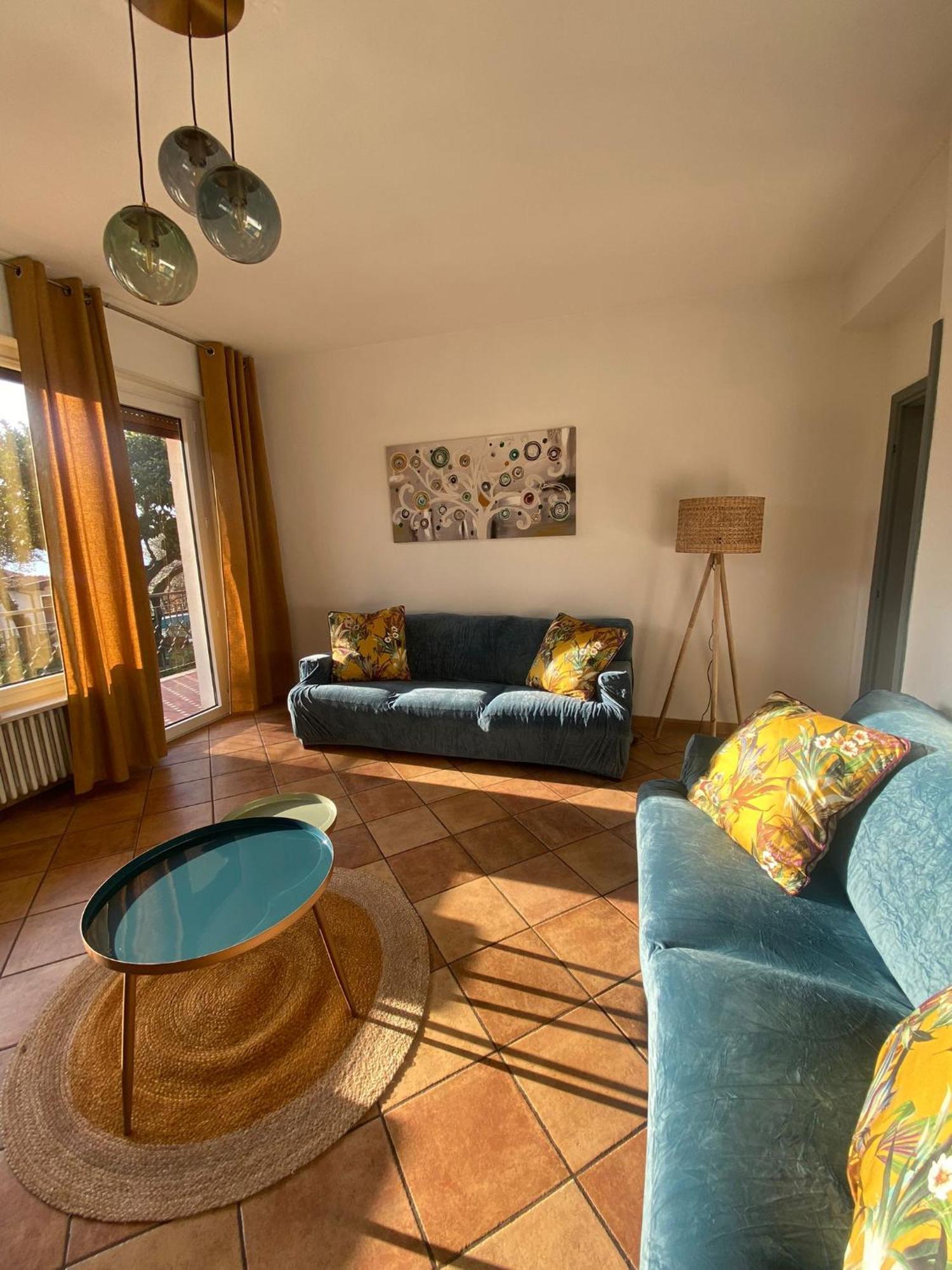 Oma Margareta Apartment Лимоне-суль-Гарда Экстерьер фото